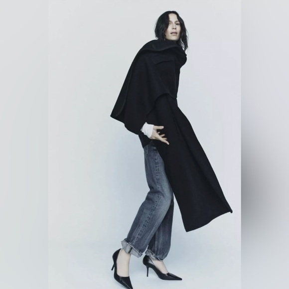Zara HOODED WOOL CAPE. Black. One Size. New with Tags. - Picture 1 of 16